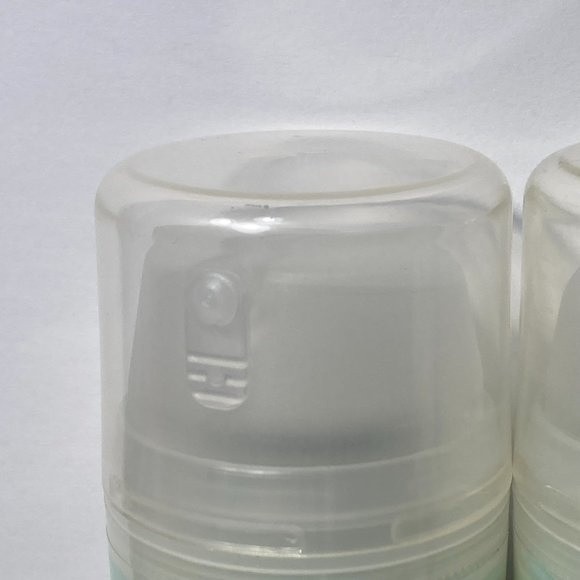 Olay Dual Action Cleanser Pore Scrub Daily Exfoliating 2 Bottles DISCONTINUED - Picture 3 of 13